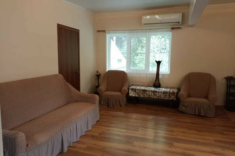 7 местный «Семейный» трехкомнатный номер