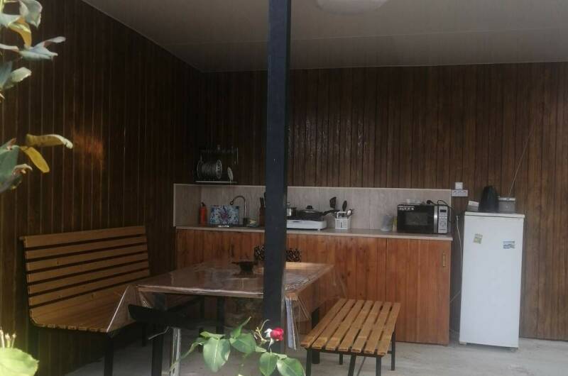 Однокомнатный номер с летней кухней-столовой