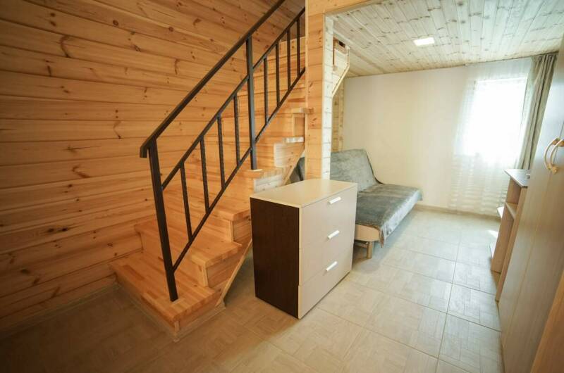 4-х местный Двухуровневый с кухней