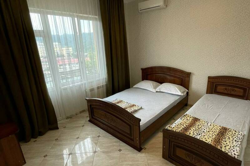 Четырёхместный номер с удобствами