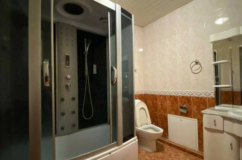 Трехкомнатный номер на 2 семьи