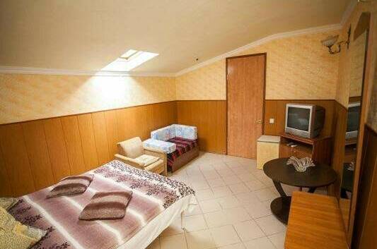 Двухкомнатный четырехместный