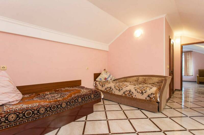 Двухкомнатный четырехместный