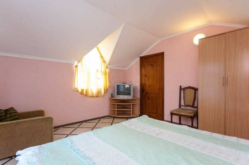 Двухкомнатный четырехместный