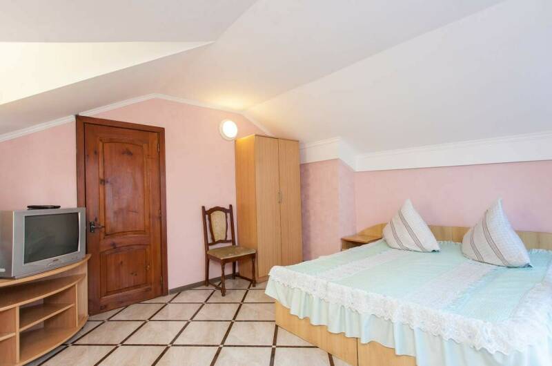 Двухкомнатный четырехместный