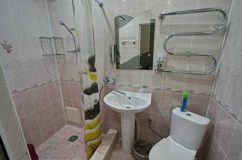 3-х местный на первом этаже