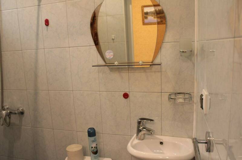 Номер с удобствами 3 местный общий балкон