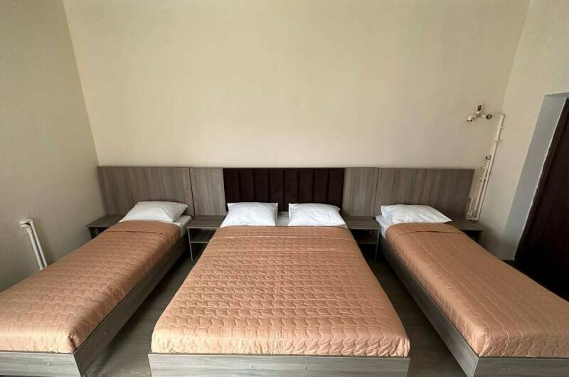 Улучшенный четырехместный номер