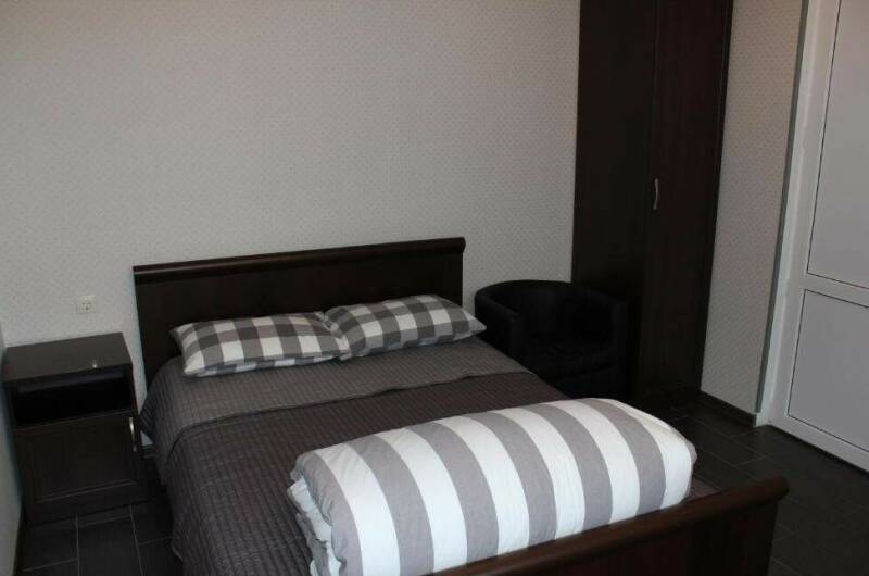 Двухместный номер с двухспальной кроватью