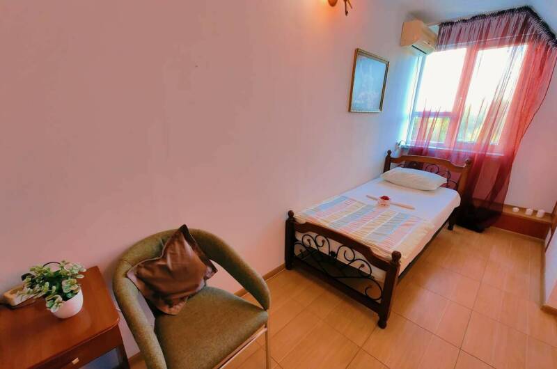 Двухкомнатный номер без балкона