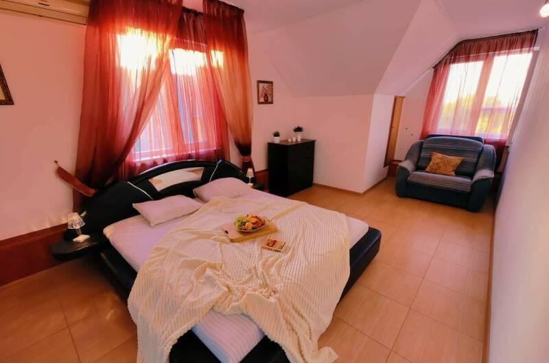 Двухкомнатный номер с мини-кухней (без балкона)