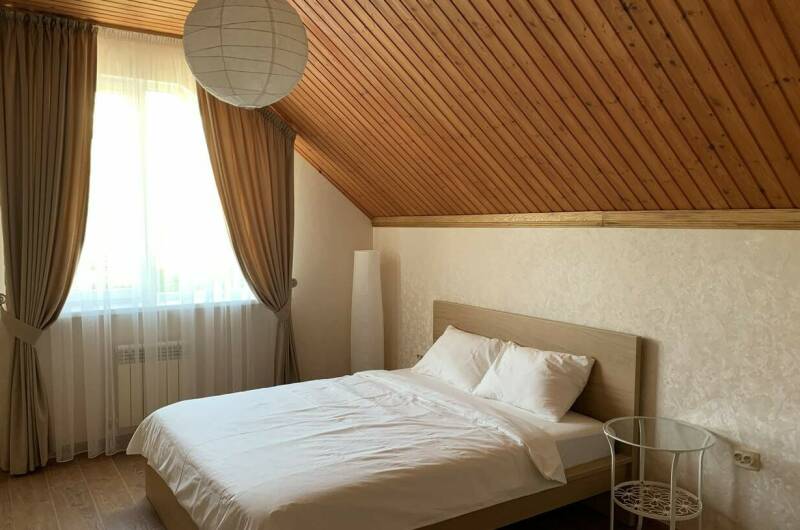 «Апартаменты» для 1−4 чел