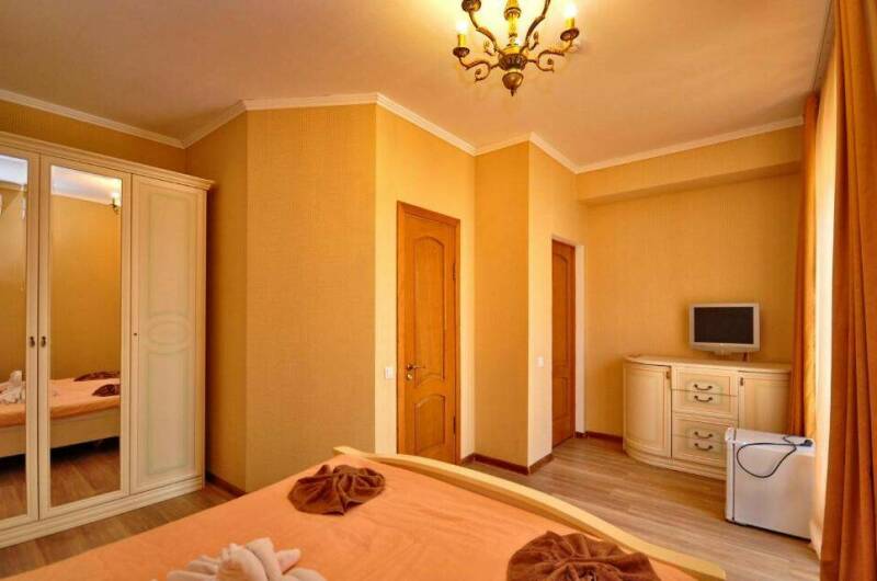 Двухместный номер с 1 кроватью и балконом