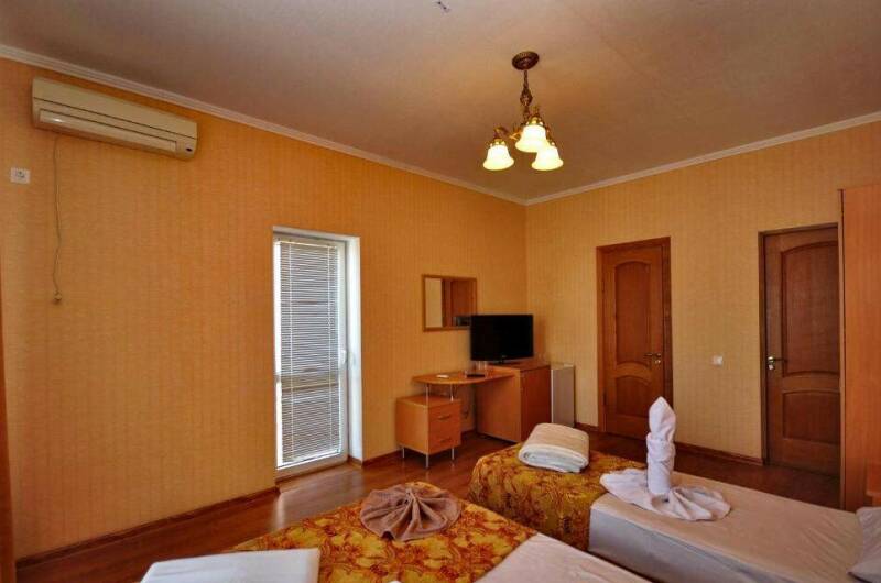 Стандартный трехместный номер