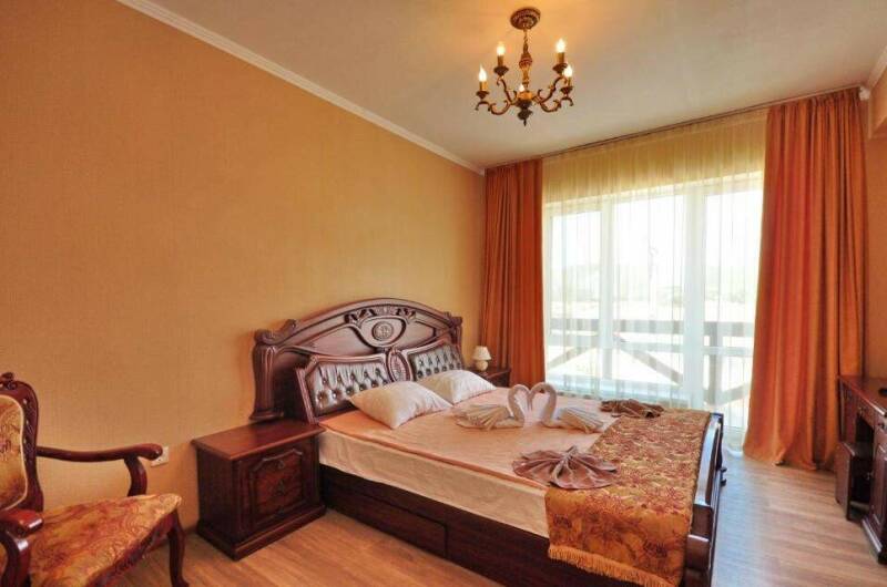 Семейный номер с балконом