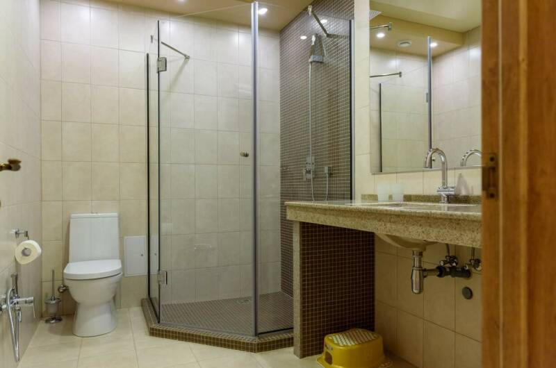 Двухуровневые апартаменты с видом на море