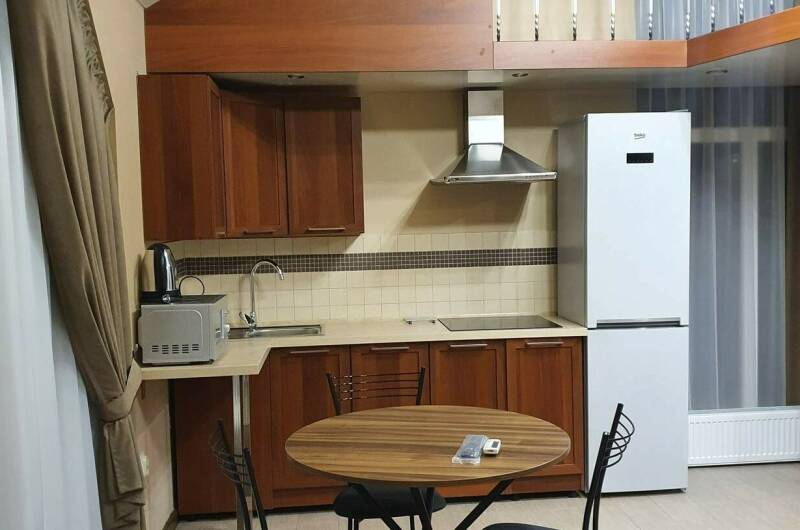 Апартаменты без балкона с видом во двор