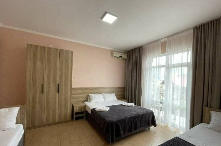 4-х местный «Полулюкс» с балконом