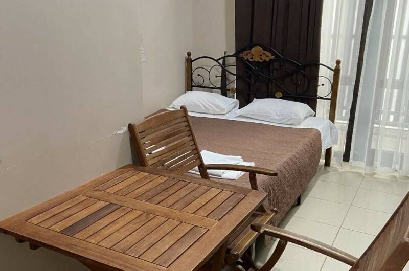 Четырёхместный номер с ванной комнатой