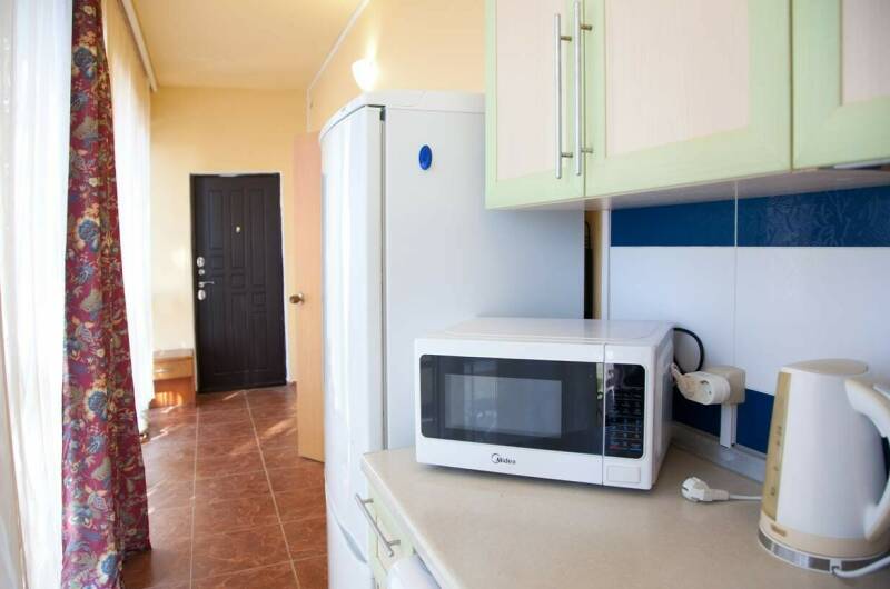 Квартира трехкомнатная с балконом