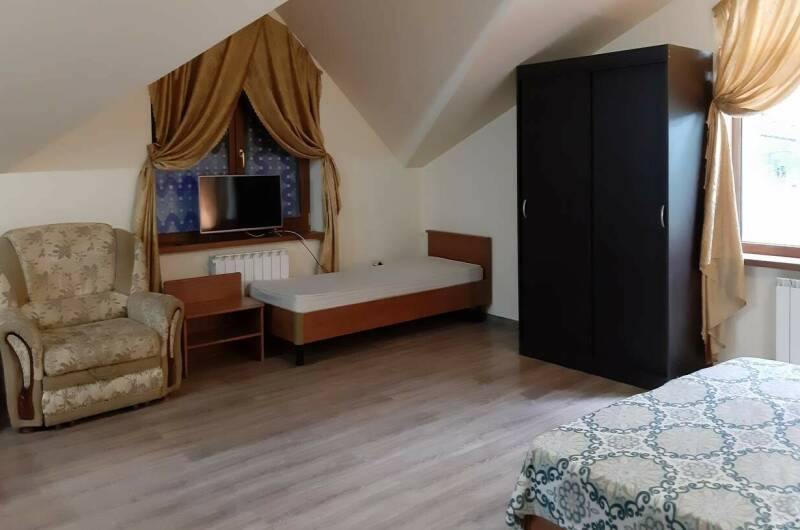 Пяти-шестиместный номер-студио