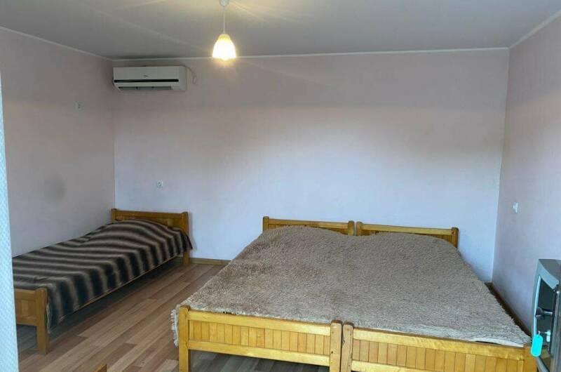 4-местный номер без удобств