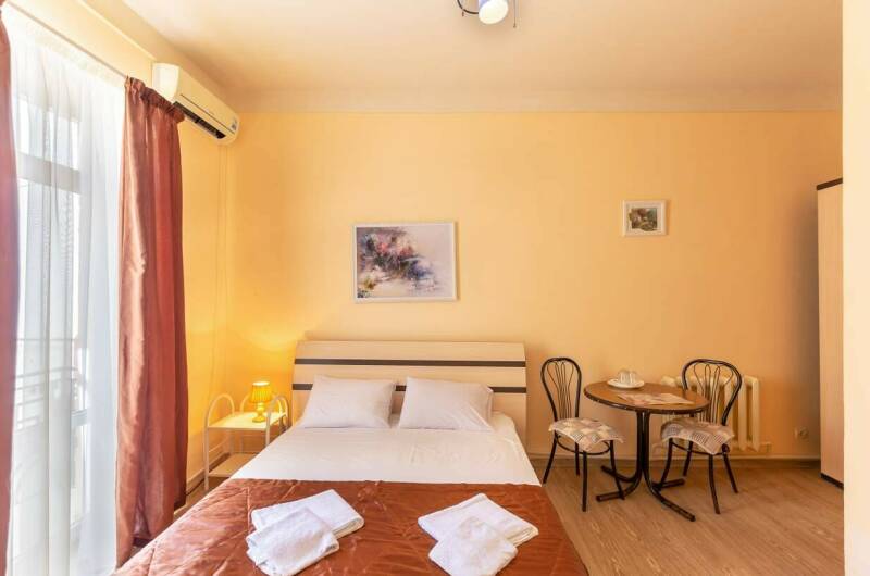 Двухместный «Стандарт» с двухспальной кроватью