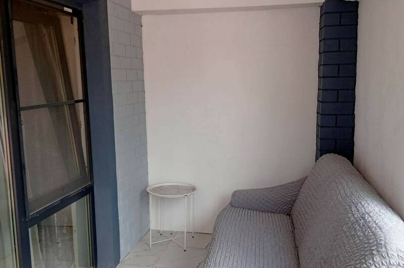 Трехкомнатная квартира с большим балконом