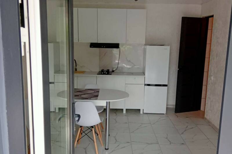 Трехкомнатная квартира с большим балконом