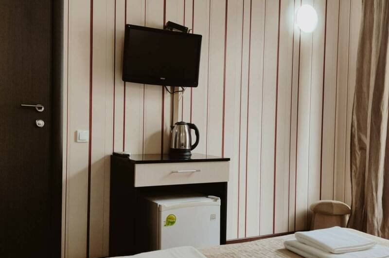 Трёхместный номер с балконом