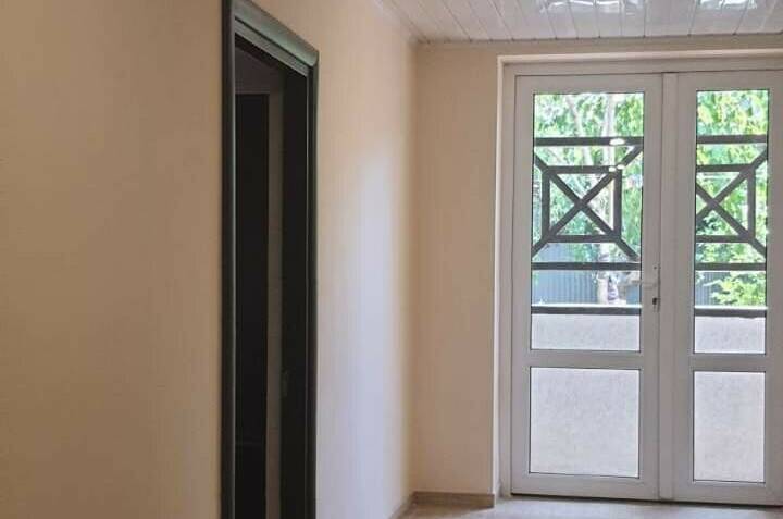 Двухместный номер в цокольном этаже