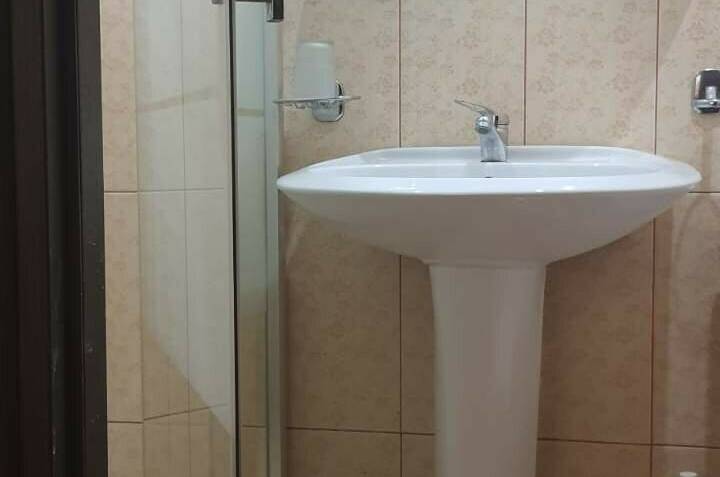 Двухместный номер в цокольном этаже