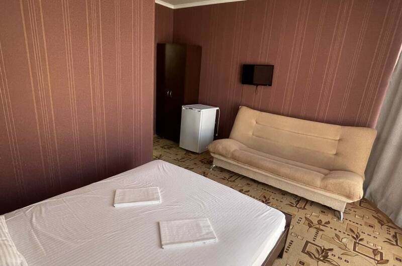 Четырёхместный номер с панорамным остеклением