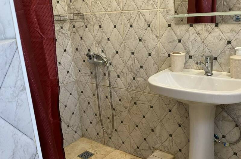 «Комфорт с балконом»