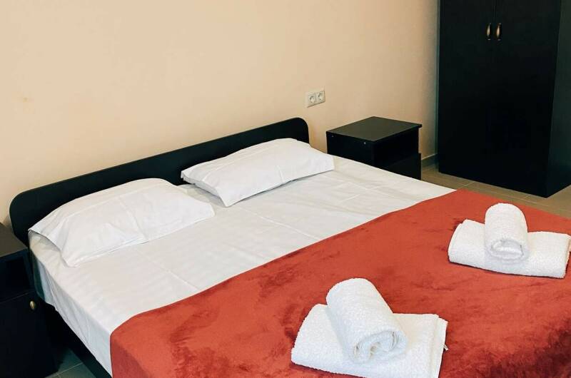 «Комфорт с балконом»