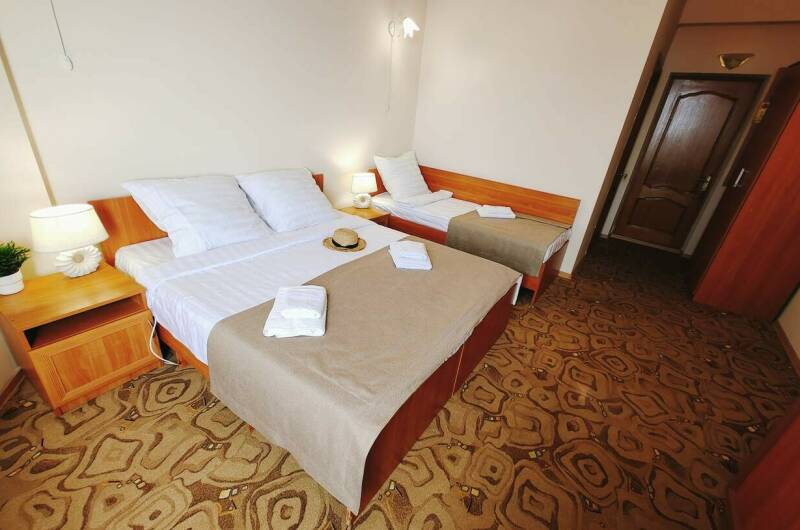 3-х местный «Стандарт» с балконом (вид на море)