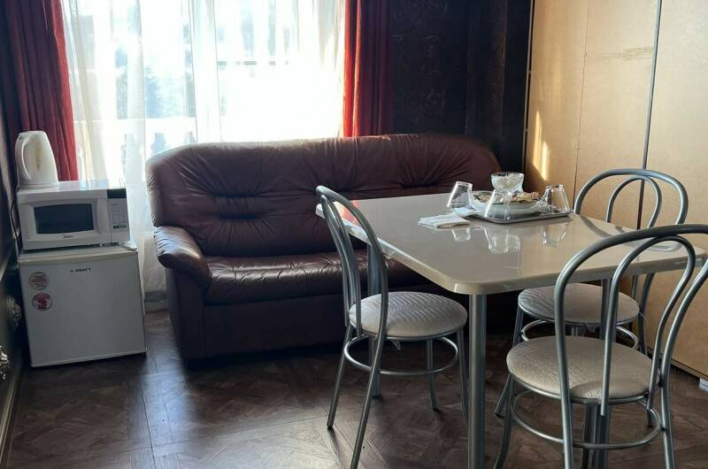 «Де люкс Бордо» с балконом и видом на море