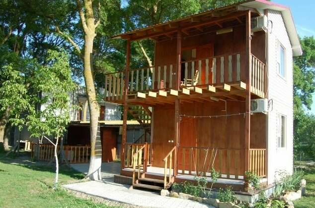 Трёхместный номер в коттедже № 1