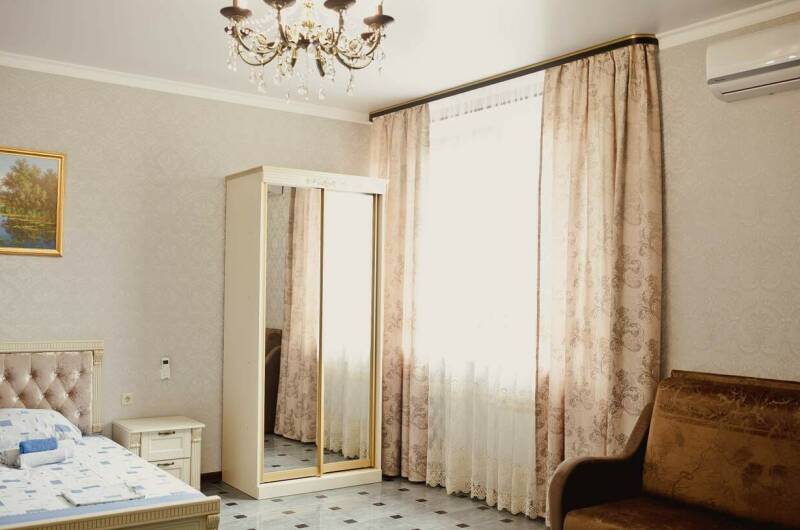 Студия на 5 человек