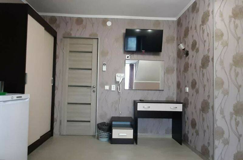 Двухкомнатный семейный «Люкс» с балконом на 5 мест