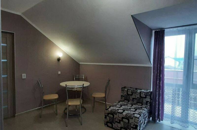 Пятиместный двухкомнатный «Люкс» с балконом