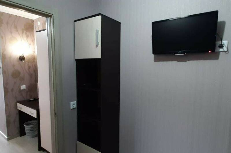 Двухкомнатный семейный"Люкс" с балконом на 4 места