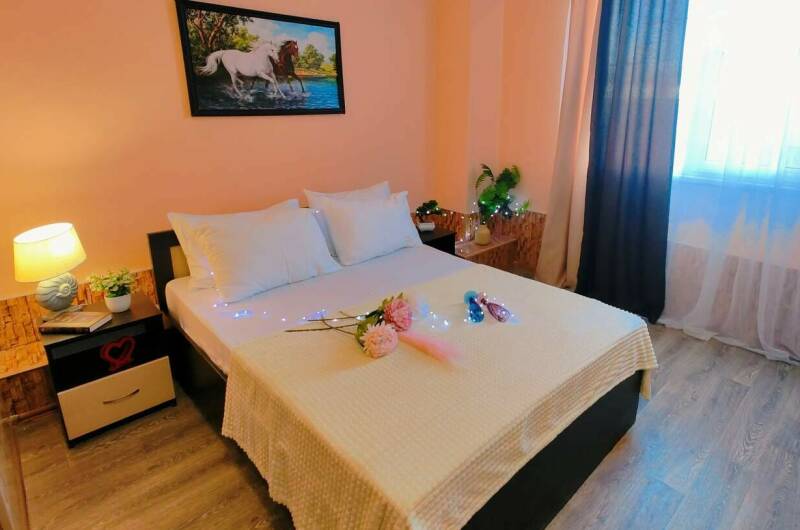 «Полулюкс» 2-х местный с видом на бассейн