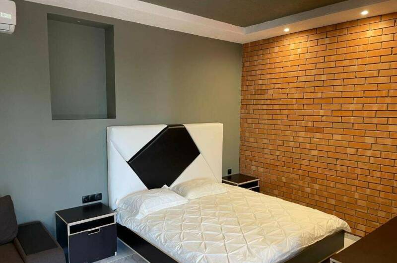 Лофт-Студия (12 номер)