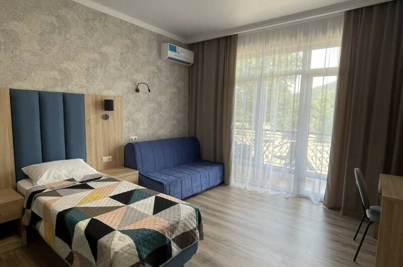 Четырехместный «Люкс» 2 этаж