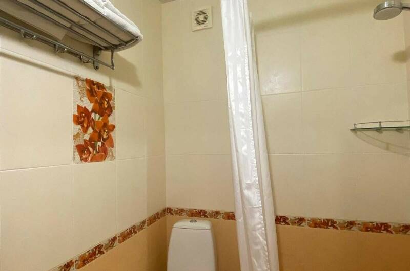 Трехместный номер с балконом 2 этаж