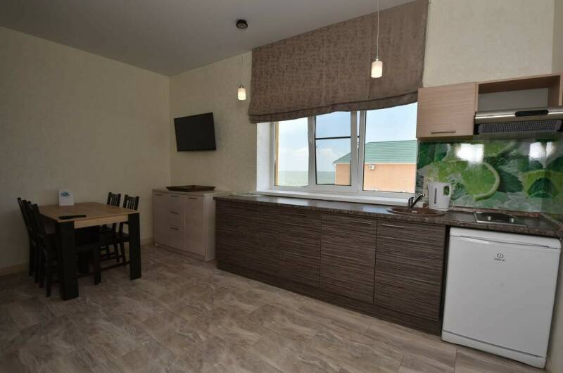 «Делюкс Челентано» с видом на море