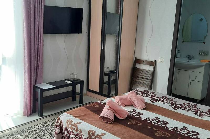 Трехместный стандарт с диванчиком