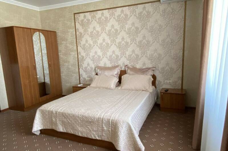 Люкс с кроватью размера «qween-size» № 204