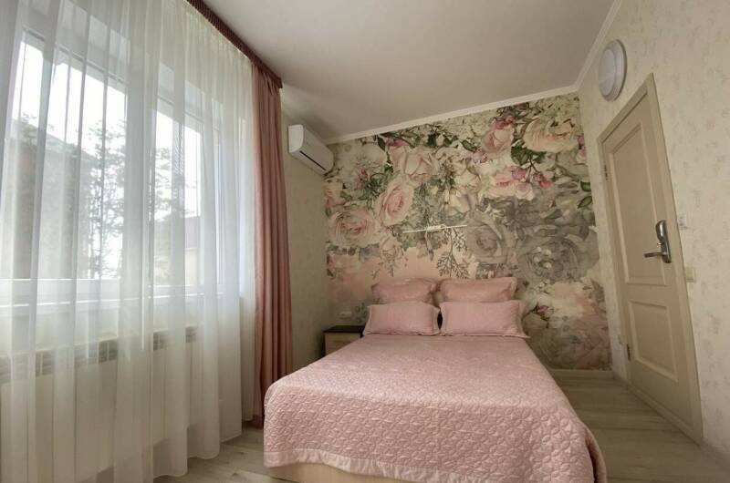 Улучшенный двухместный номер № 201